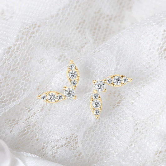 Angel Wing | Gold Moissanite Earring